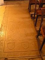 Lyon, Cathedrale Saint Jean, Dalle funeraire (2)